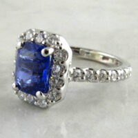 SAPPHIRE & DIAMOND RING<br>$5,600