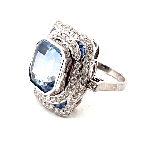 CEYLON SAPPHIRE & DIAMOND RING<br>$24,000 - Image 3
